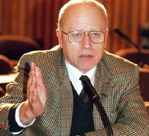 Le philosophe autrichien Hans Kockler : “Les puissances occidentales guettent les révolutions arabes”